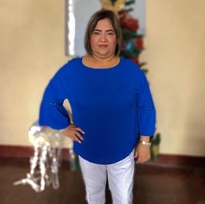 Meet your Posher, Claudia